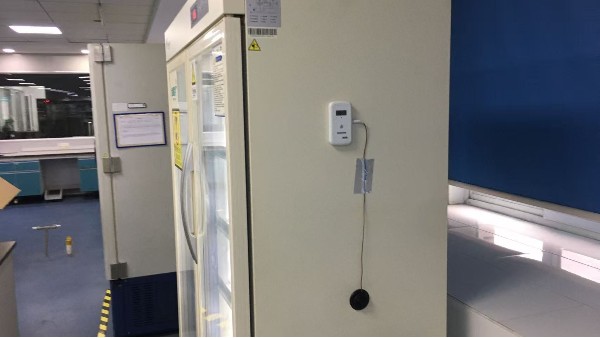 當溫溫度數據傳送到云平臺當樣本庫出現異常時你是否能及時響應?26.1.26